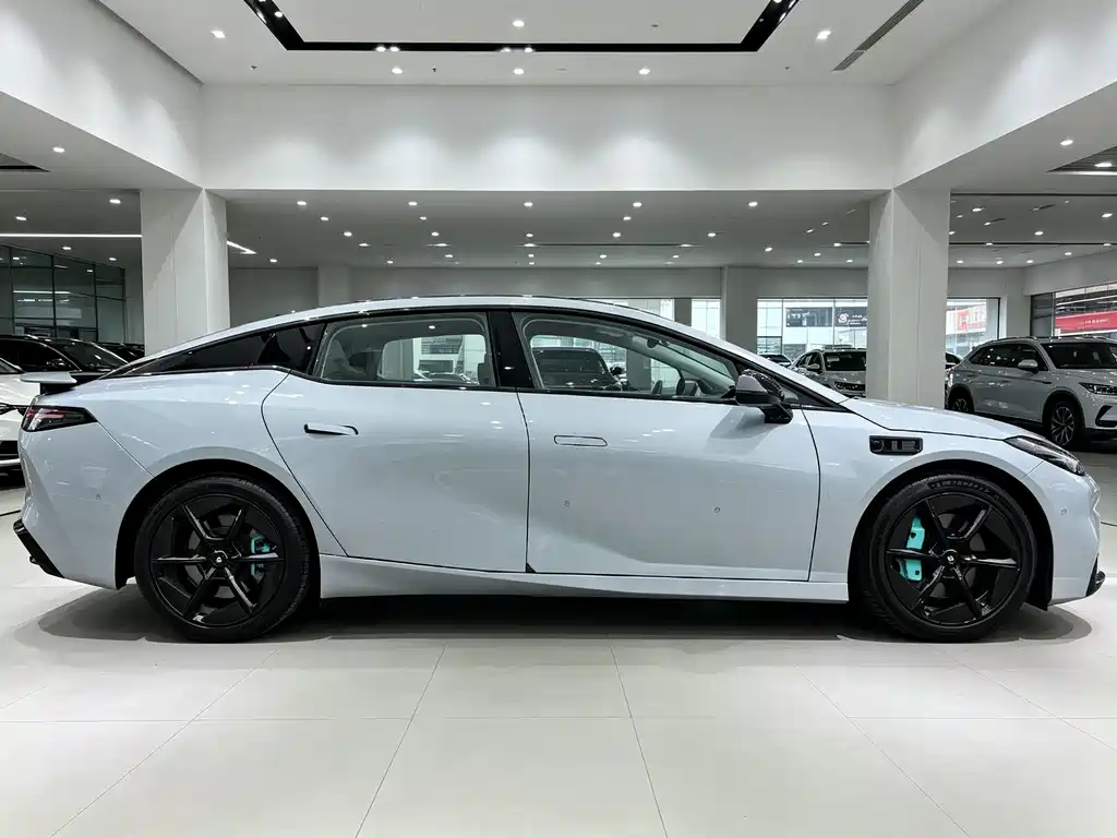 Hyper GT — миниатюра 7