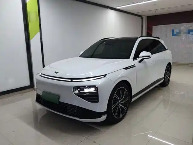 2023 Xpeng G9