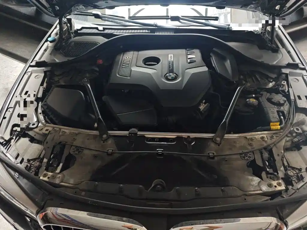 BMW 5 Series — миниатюра 16
