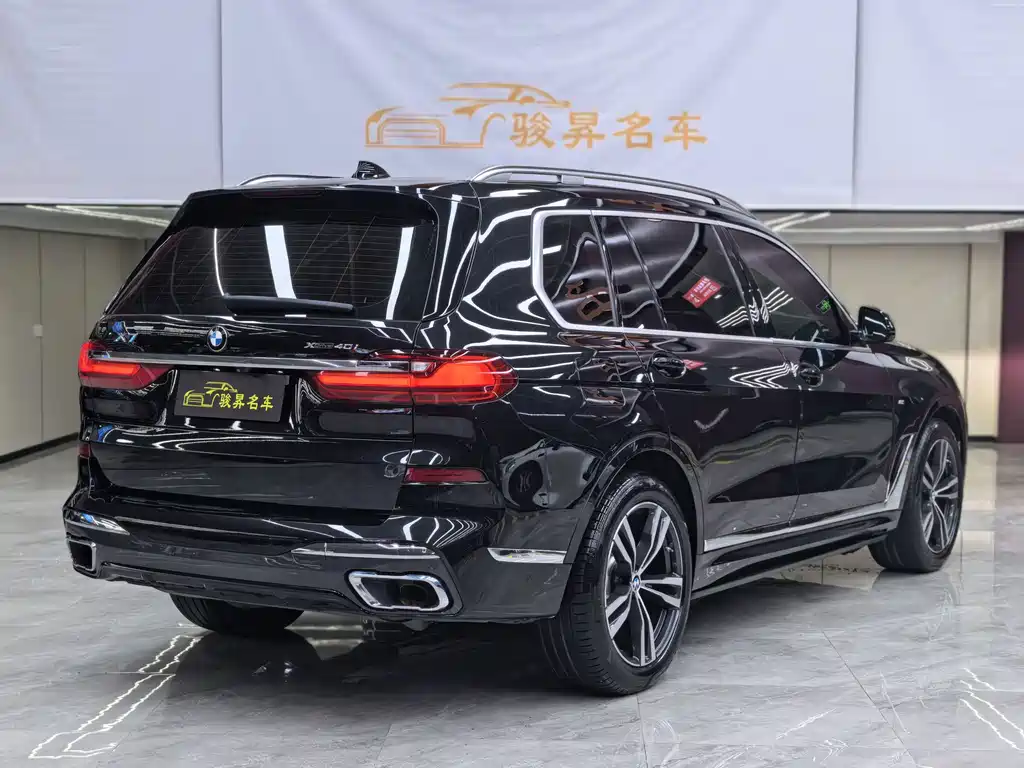 BMW X7 — миниатюра 6