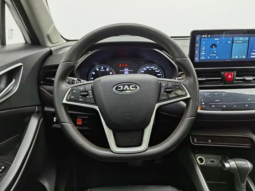 JAC Refine S4 — миниатюра 11