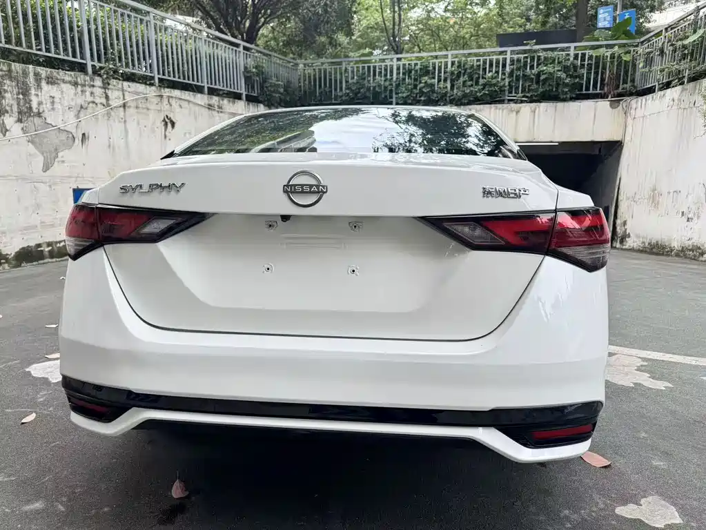 Nissan Sylphy — миниатюра 14