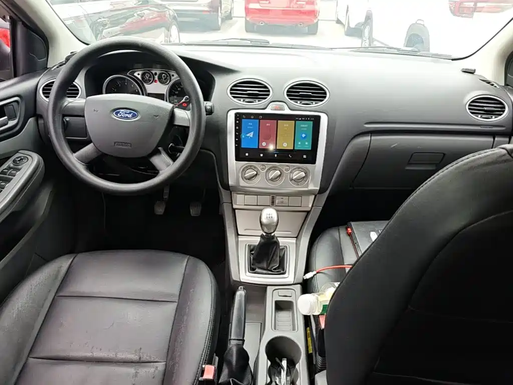 Ford Focus — миниатюра 10