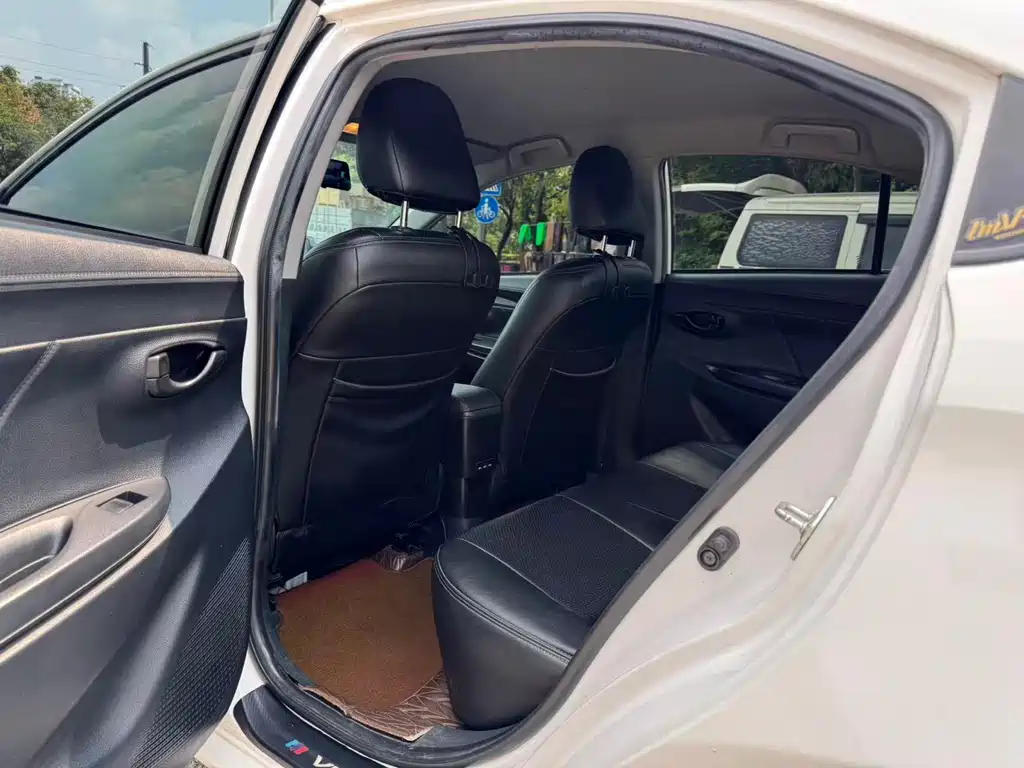 Toyota Vios — миниатюра 5