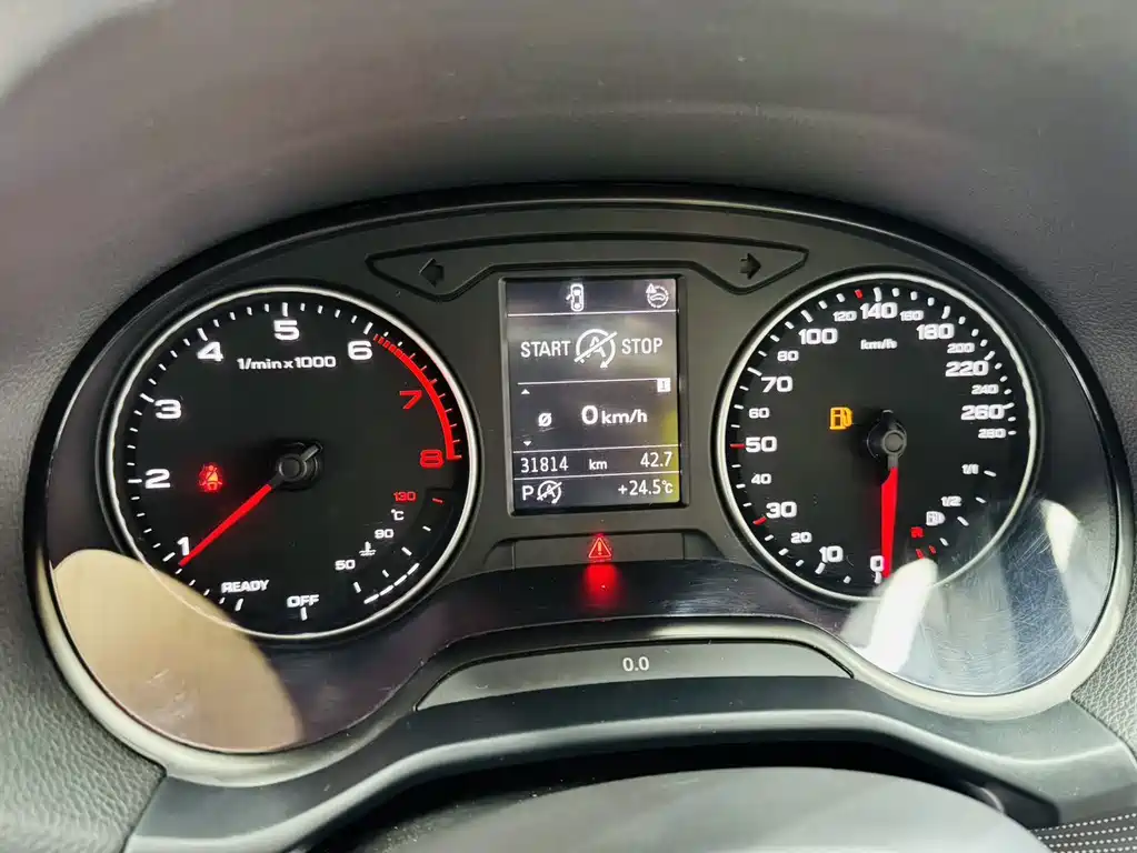 Audi Q2L — миниатюра 10