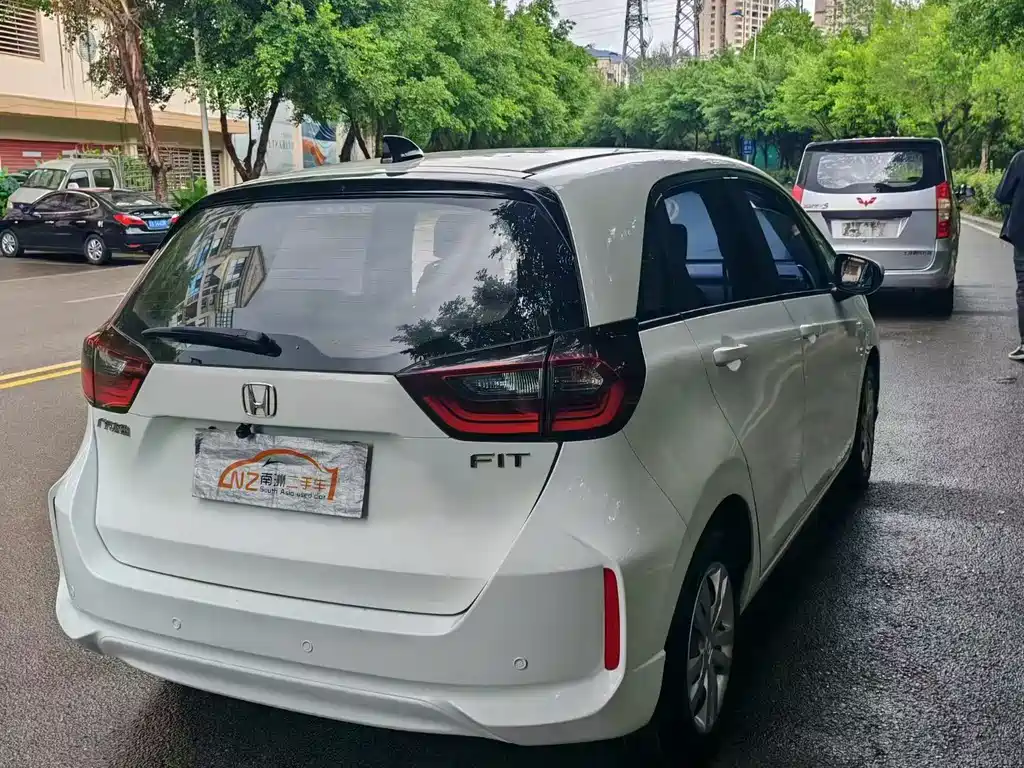 HONDA FIT