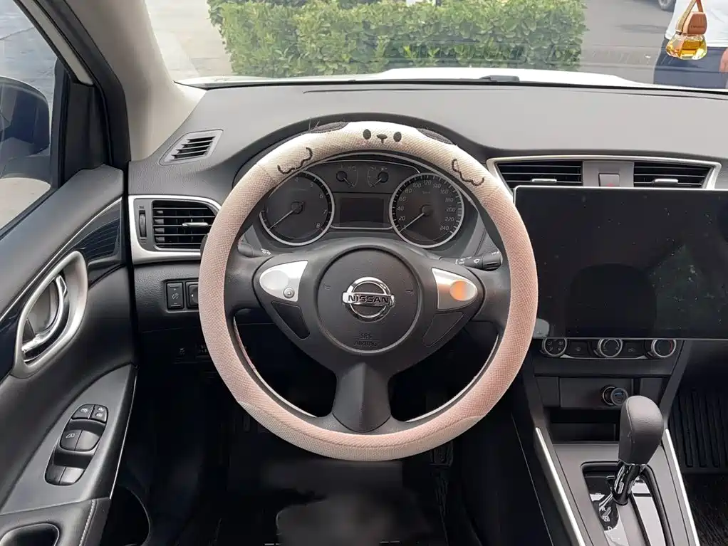 Nissan Sylphy — миниатюра 4