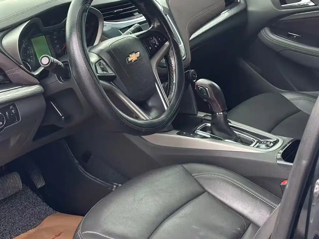 Chevrolet Malibu — миниатюра 4