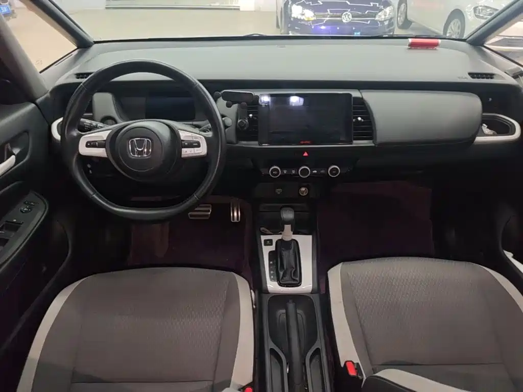 Honda Fit — миниатюра 10