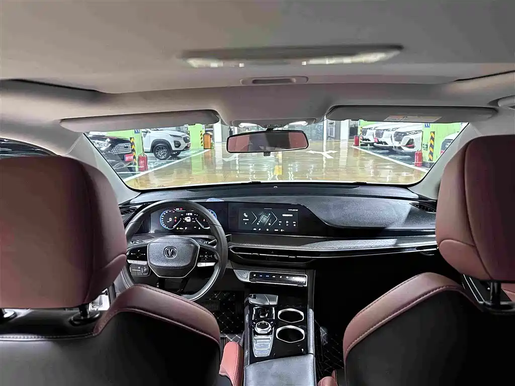 Changan Eado — миниатюра 8
