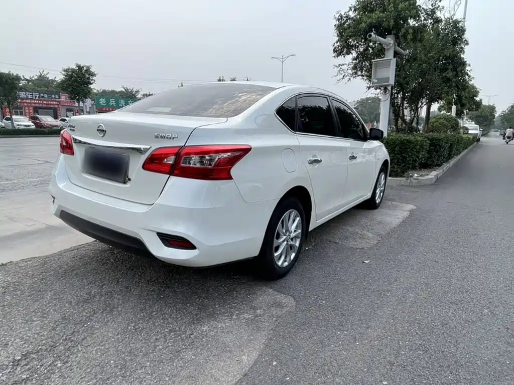 Nissan Sylphy — миниатюра 11