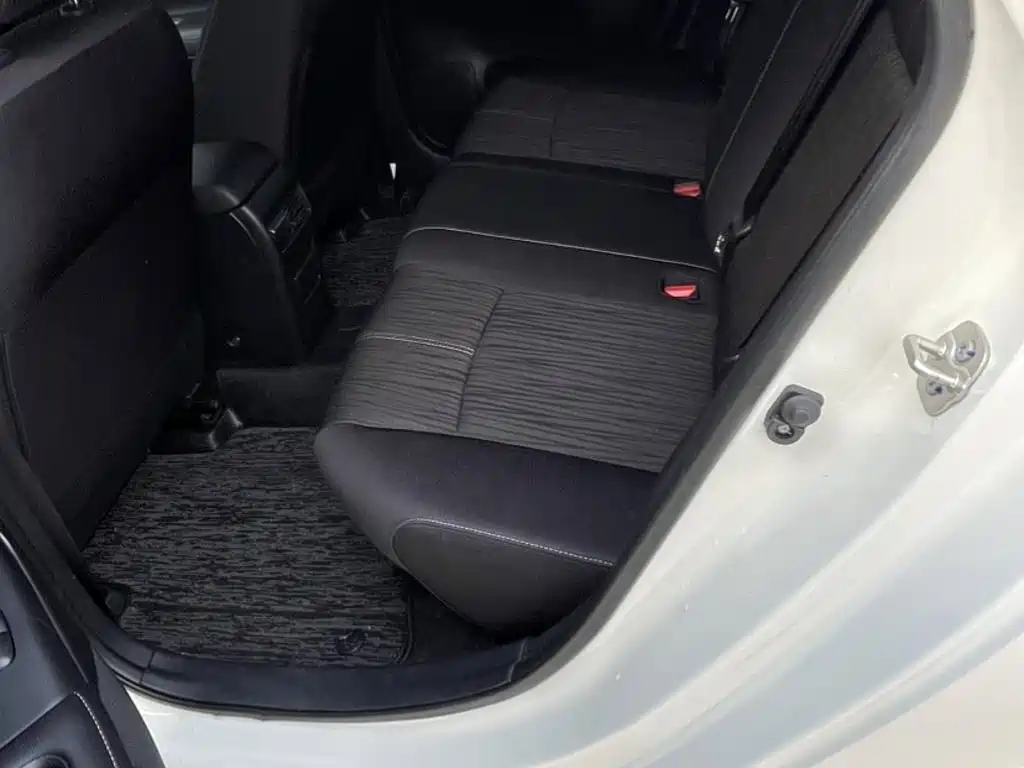 Nissan Sylphy — миниатюра 16
