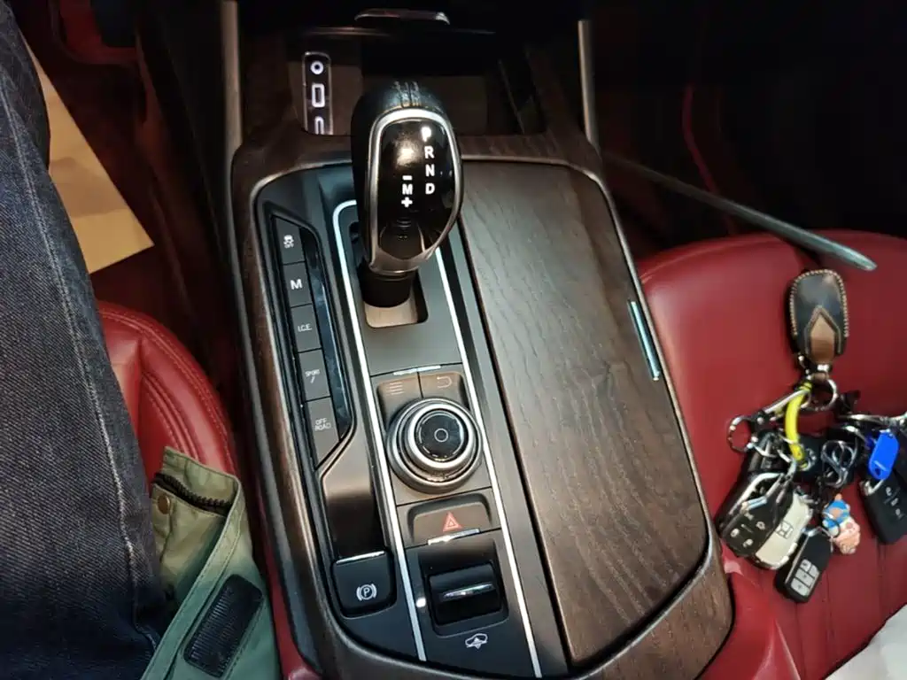 Maserati Levante — миниатюра 14