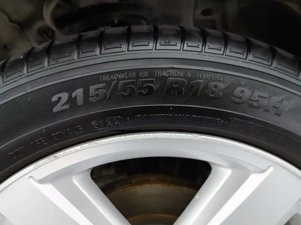 Jeep Compass (Import) — миниатюра 24