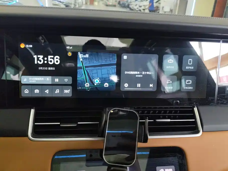 Li Auto Li ONE — миниатюра 13