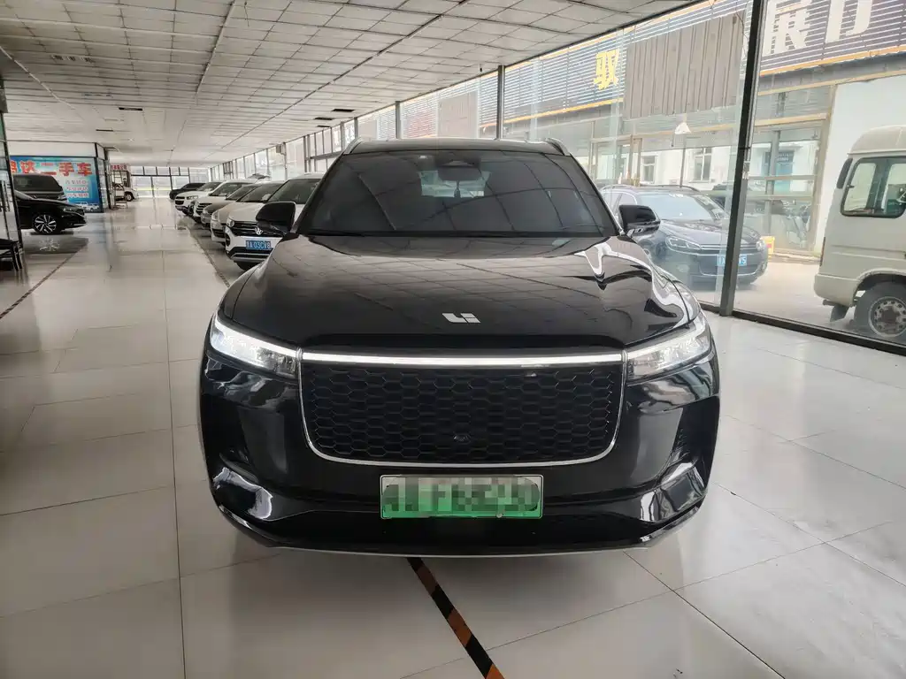 Li Auto Li ONE — миниатюра 2