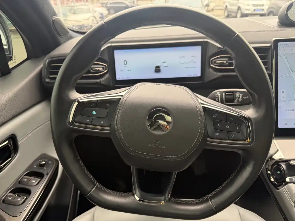 NIO ES6 — миниатюра 17