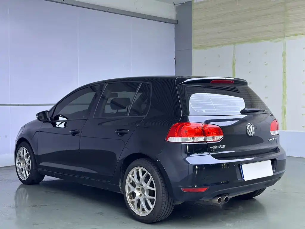 Volkswagen Golf — миниатюра 4