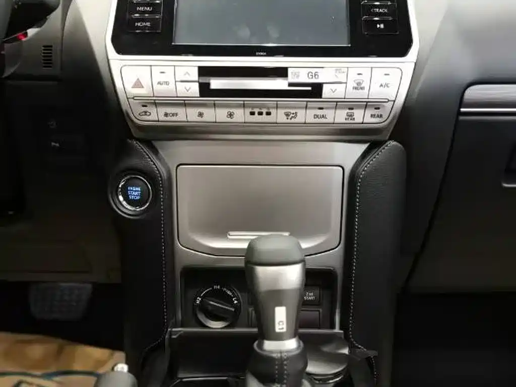 Toyota Prado — миниатюра 5