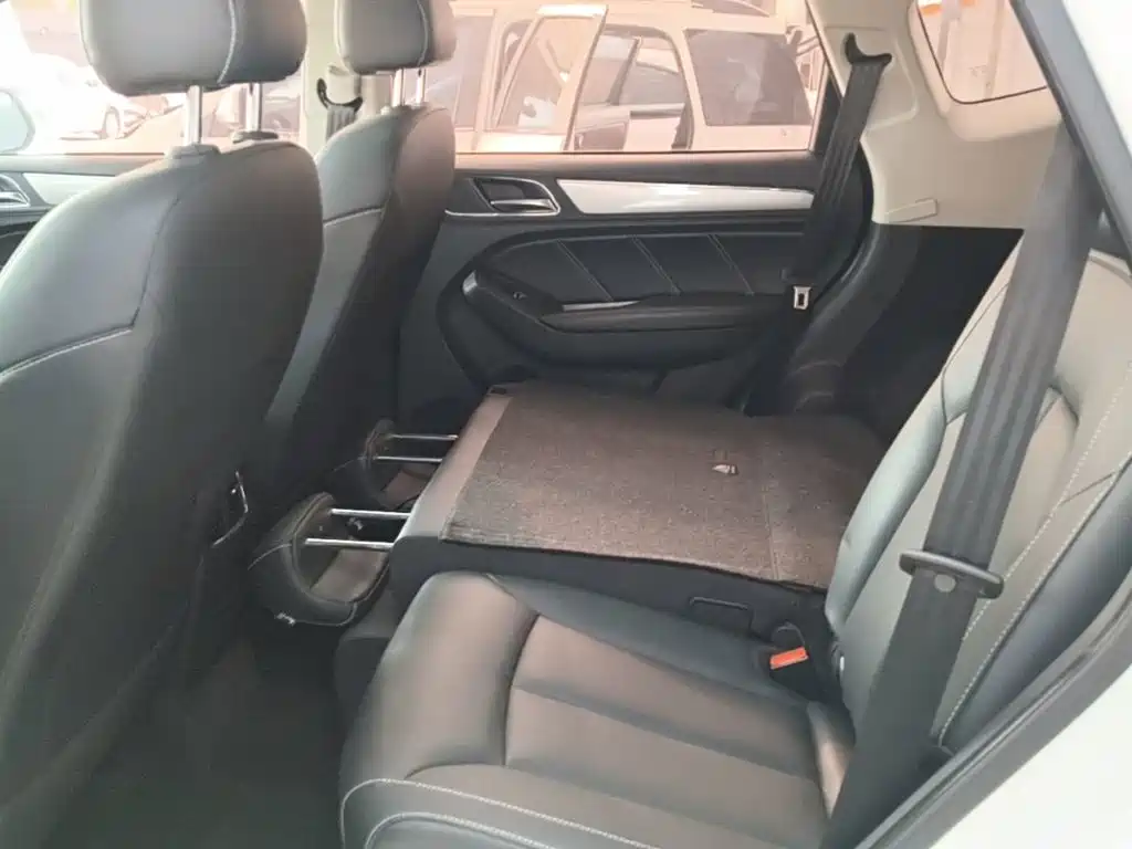 Roewe RX5 — миниатюра 17