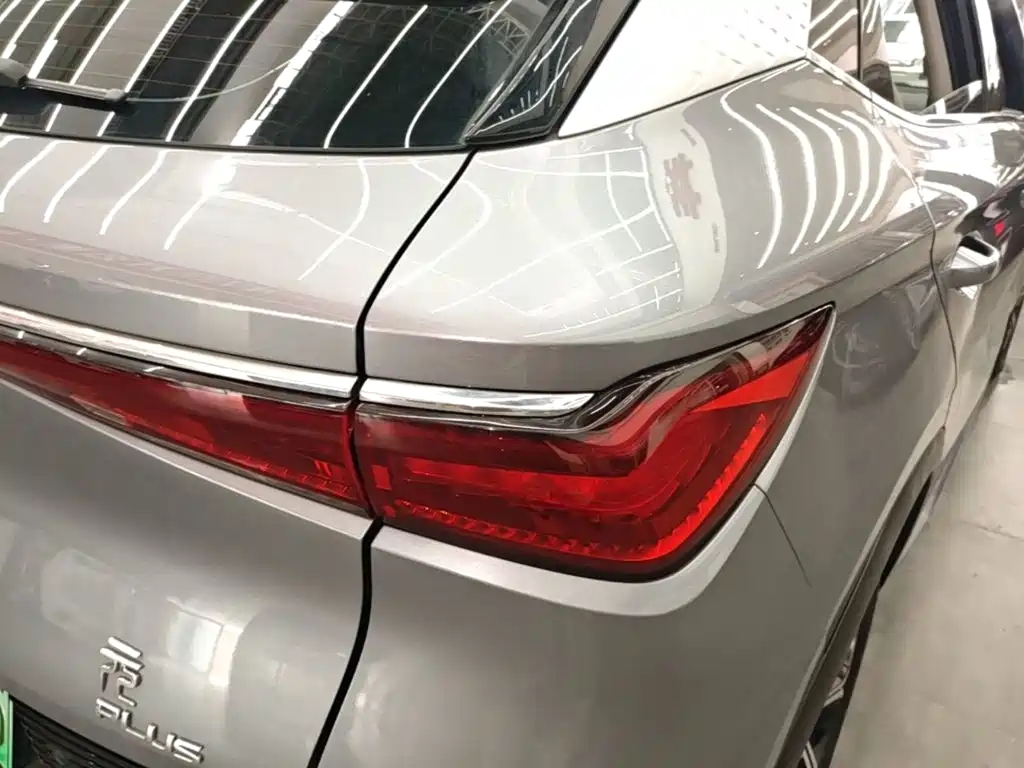 BYD Yuan Plus — миниатюра 8