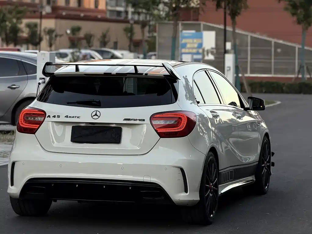 Mercedes-Benz A-Class AMG (Import) — миниатюра 4