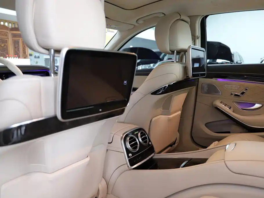 Mercedes-Benz S-Class — миниатюра 23