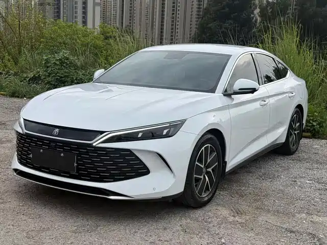 2025 BYD Qin