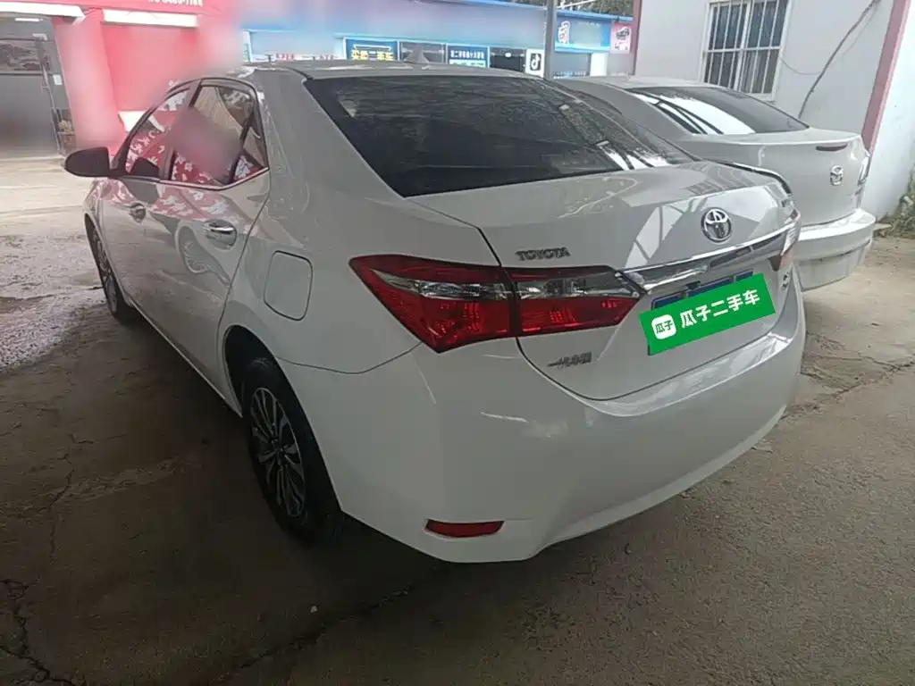Toyota Corolla — миниатюра 5