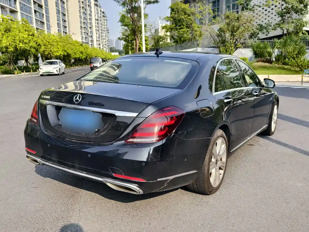 Mercedes-Benz S-Class — миниатюра 7