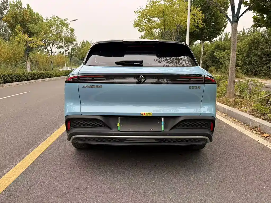 Baojun Yunhai — миниатюра 4