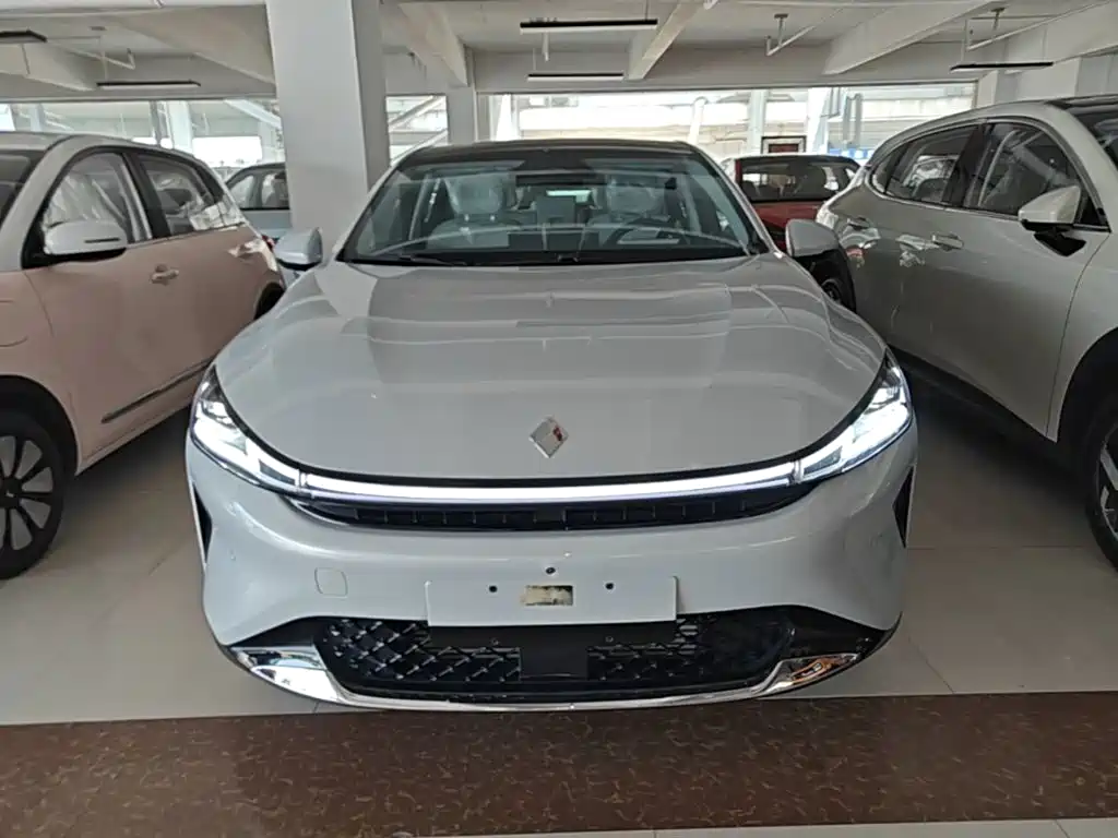 Baojun Xiangjing — миниатюра 3