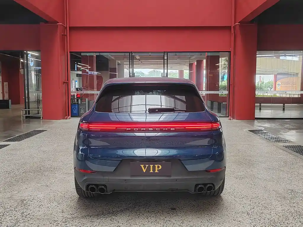Porsche Cayenne — миниатюра 22