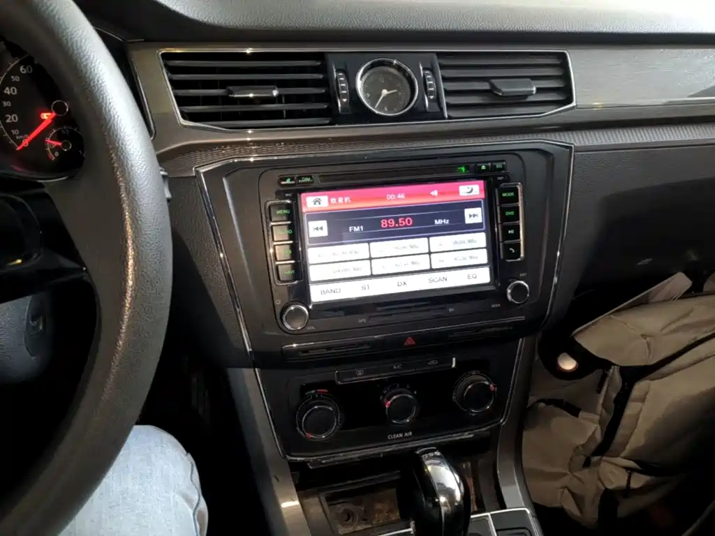 Volkswagen Passat — миниатюра 13