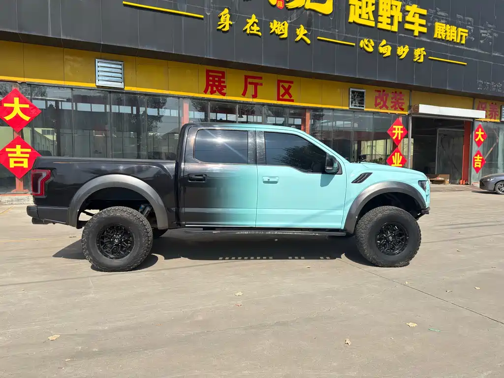 Ford F-150 Raptor — миниатюра 4