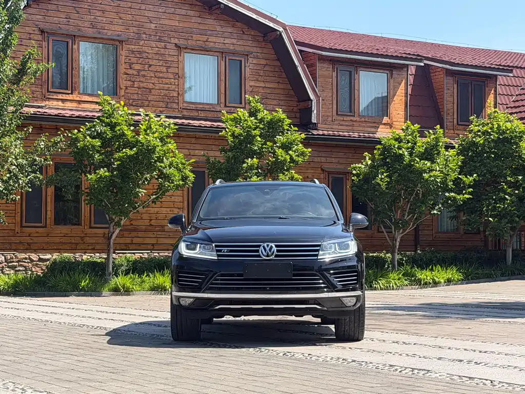 Volkswagen Touareg 2017 3.0TSI R-Line