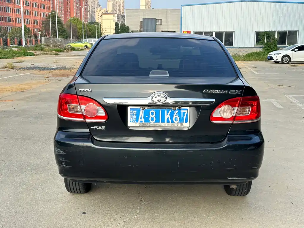 Toyota Corolla — миниатюра 10