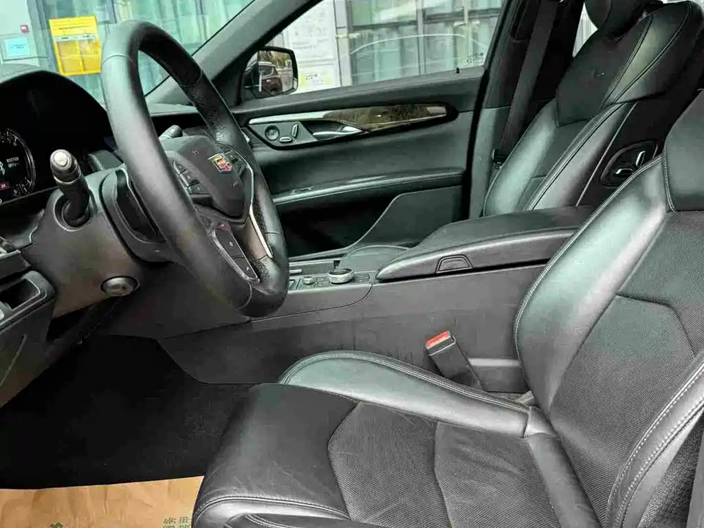 Cadillac CT6 — миниатюра 9