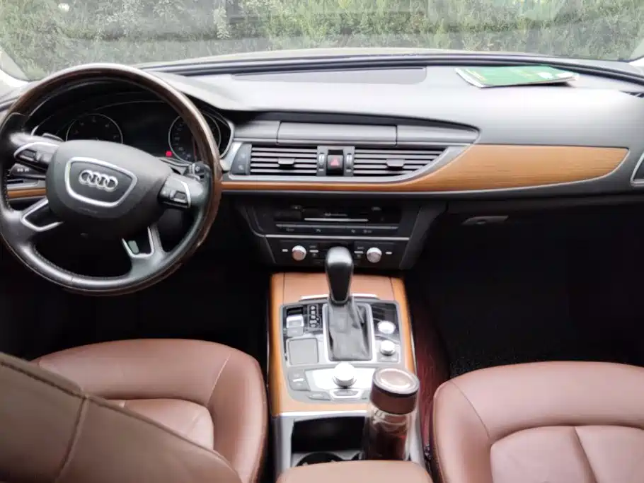 Audi A6L — миниатюра 12