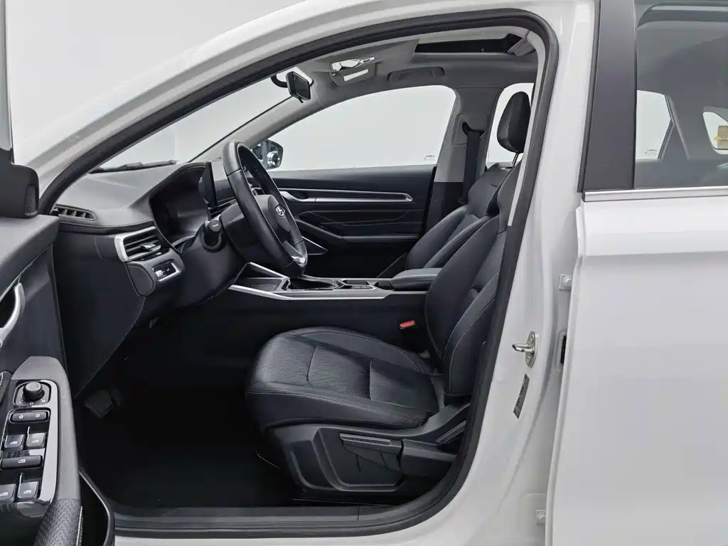 Geely Emgrand — миниатюра 10