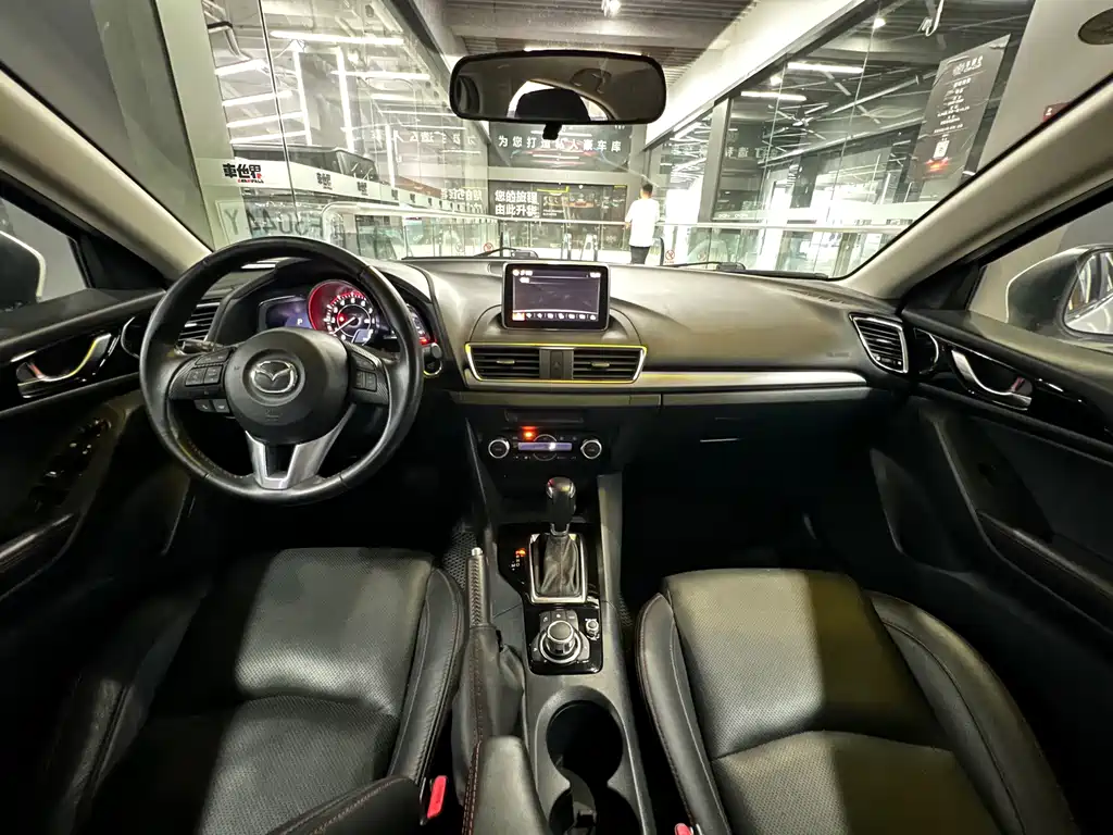 Mazda 3 Axela — миниатюра 6