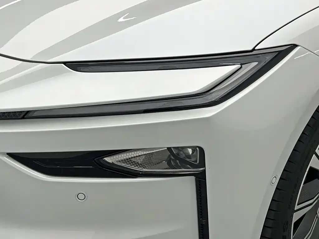 Toyota bZ7 — миниатюра 9