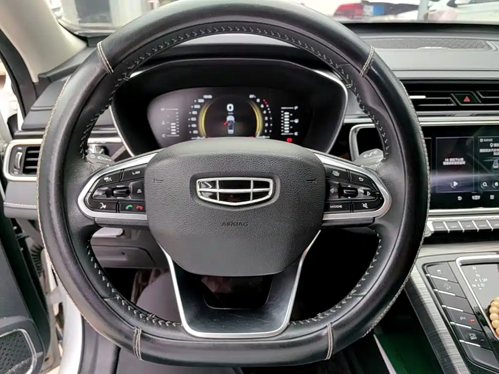 Geely Boyue — миниатюра 11