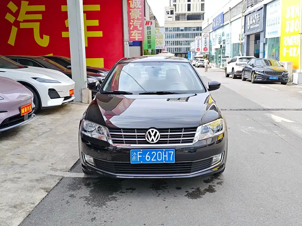 Volkswagen Lavida — миниатюра 2