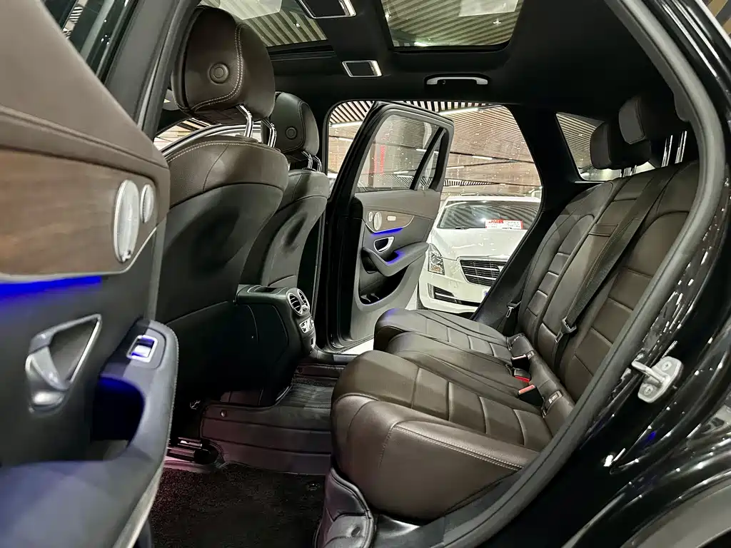 Mercedes-Benz GLC — миниатюра 8