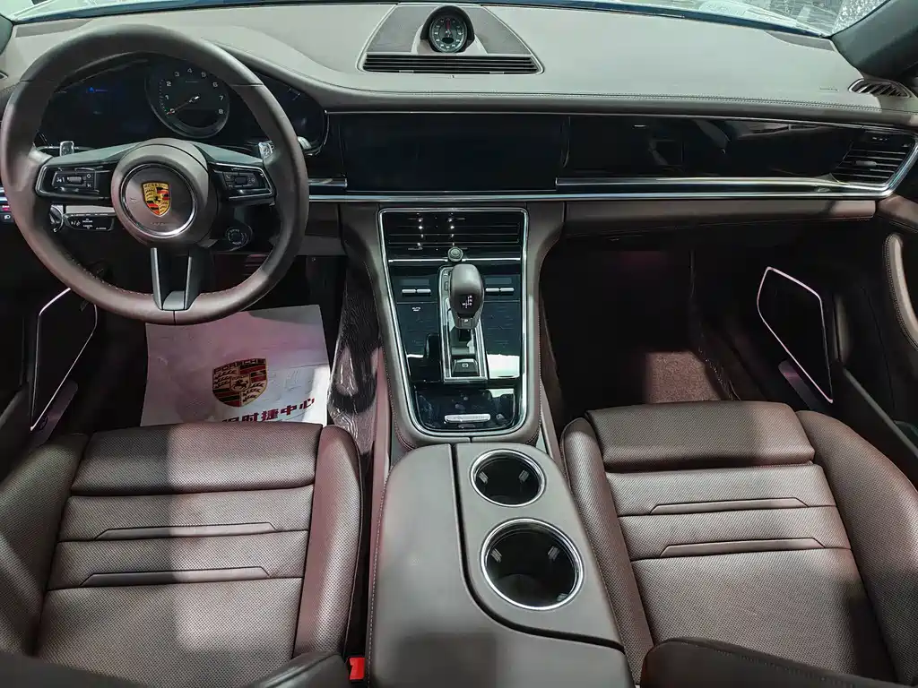 Porsche Panamera — миниатюра 6
