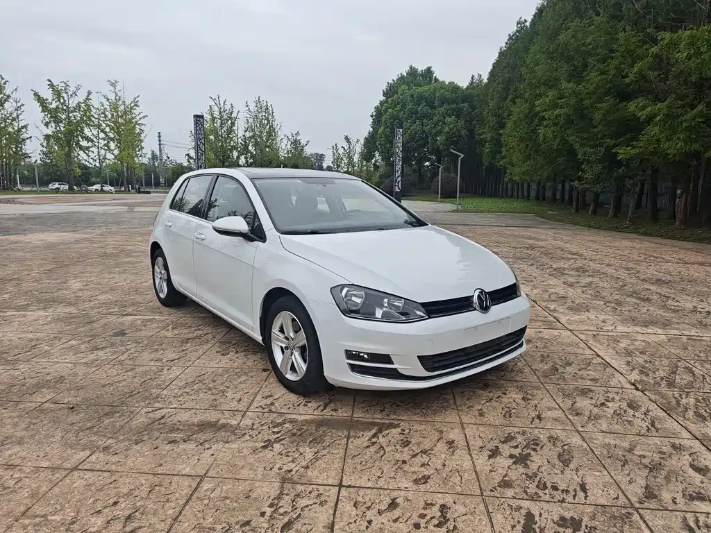 Volkswagen Golf — миниатюра 3