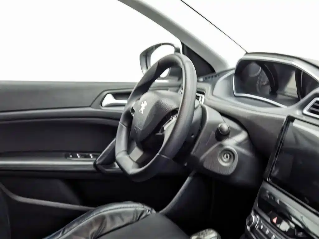 Peugeot 308 — миниатюра 22