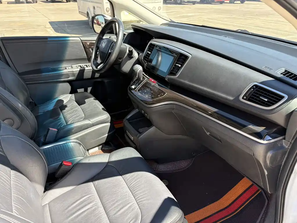 Honda Odyssey — миниатюра 16