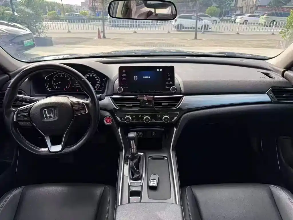 Honda Inspire — миниатюра 7